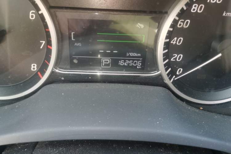 Used Nissan Sylphy 2019 1.6XE CVT Comfort Edition China V Standard Odometer Close Up