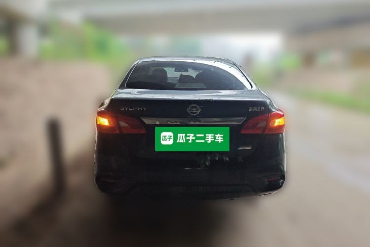 Used Nissan Sylphy 2019 1.6XV CVT Smart Connect Luxury Edition China VI Standard Rear