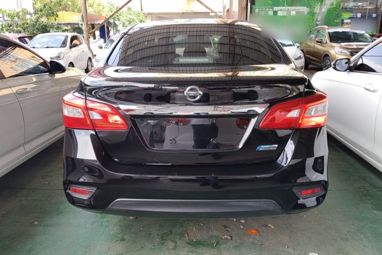 Used Nissan Sylphy 2019 1.6XV CVT Smart Connect Luxury Edition China VI Standard Rear