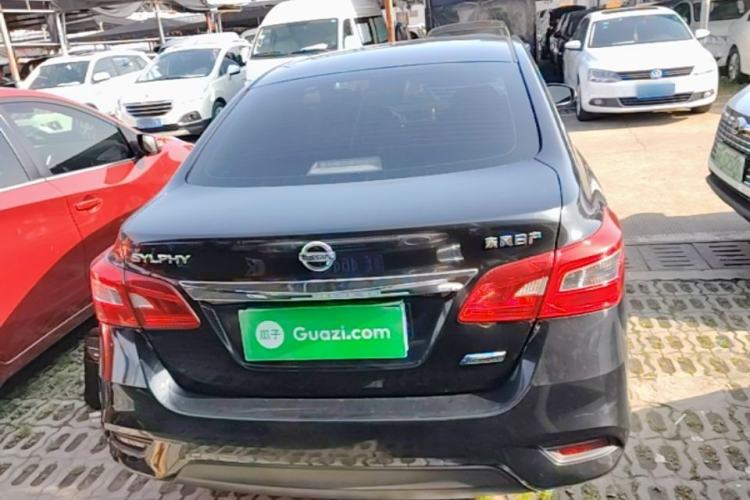 Used Nissan Sylphy 2019 1.6XV CVT Smart Connect Luxury Edition China VI Standard Rear