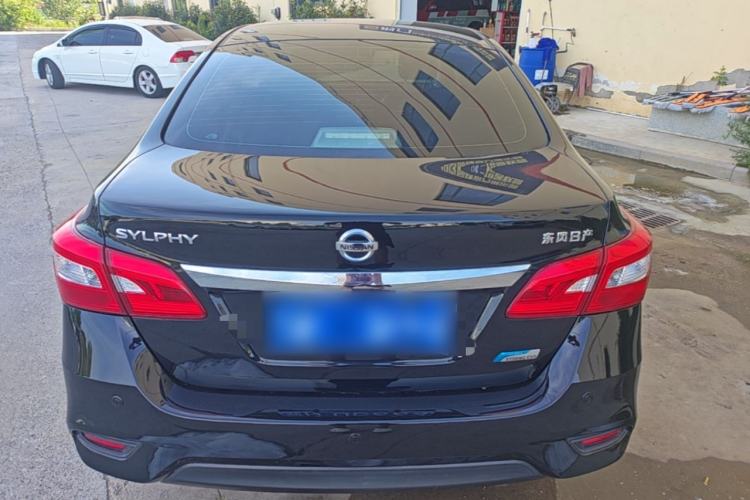 Used Nissan Sylphy 2019 1.6XV CVT Smart Connect Luxury Edition China VI Standard Rear