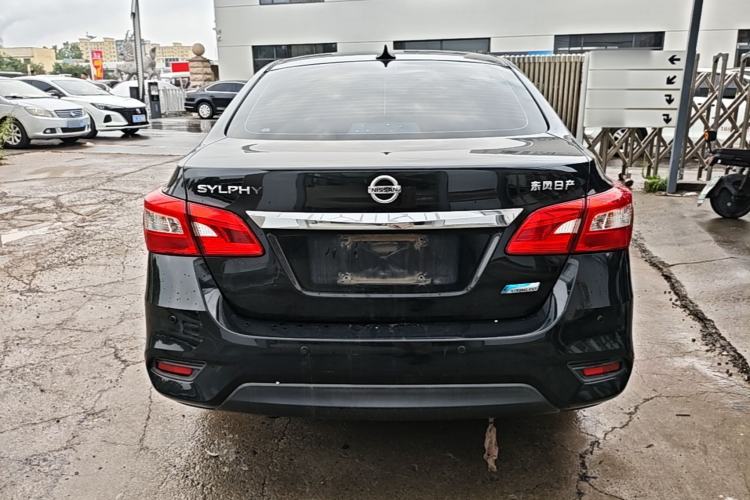 Used Nissan Sylphy 2019 1.6XV CVT Smart Connect Luxury Edition China VI Standard Rear