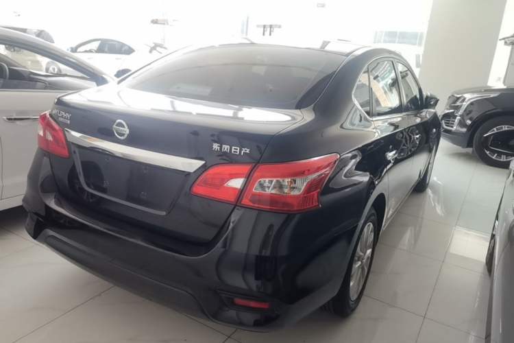 Used Nissan Sylphy 2019 Classic 1.6XL CVT Luxury Edition Rear Right 45 Deg