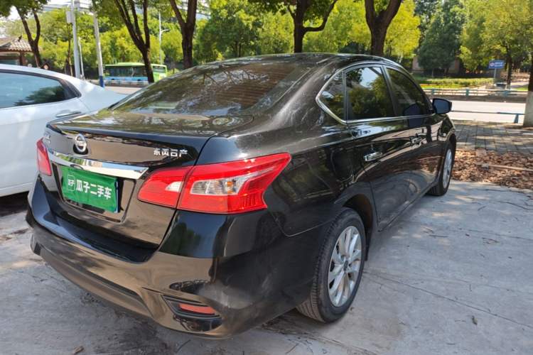 Used Nissan Sylphy 2019 Classic 1.6XL CVT Luxury Edition Rear Right 45 Deg