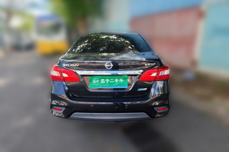 Used Nissan Sylphy 2019 1.6XV CVT Smart Connect Luxury Edition China VI Standard Rear