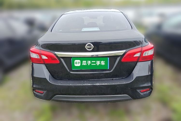 Used Nissan Sylphy 2019 1.6XV CVT Smart Connect Luxury Edition China VI Standard Rear
