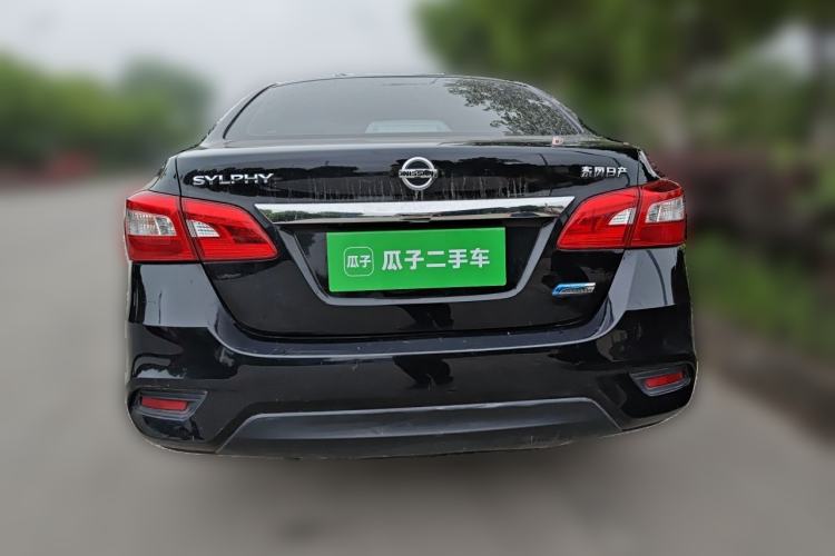 Used Nissan Sylphy 2019 1.6XV CVT Smart Connect Luxury Edition China VI Standard Rear