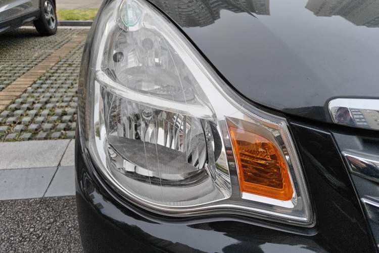 Used Nissan Sylphy 2019 Classic 1.6XE+ Manual SmartConnect Leading Edition Right Front Headlight