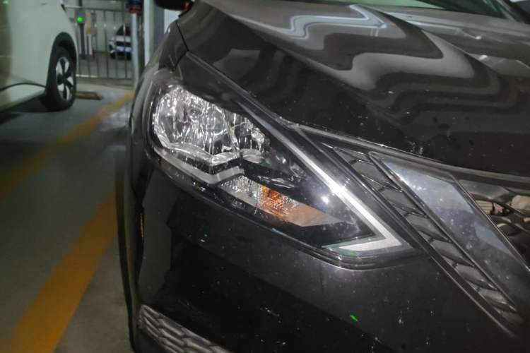 Used Nissan Sylphy 2019 Classic 1.6XE CVT Comfort Edition Right Front Headlight