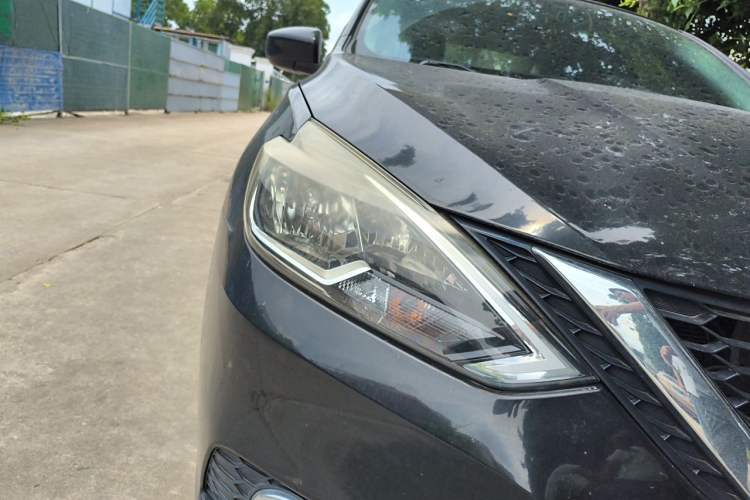 Used Nissan Sylphy 2019 Classic 1.6XL CVT Luxury Edition Right Front Headlight