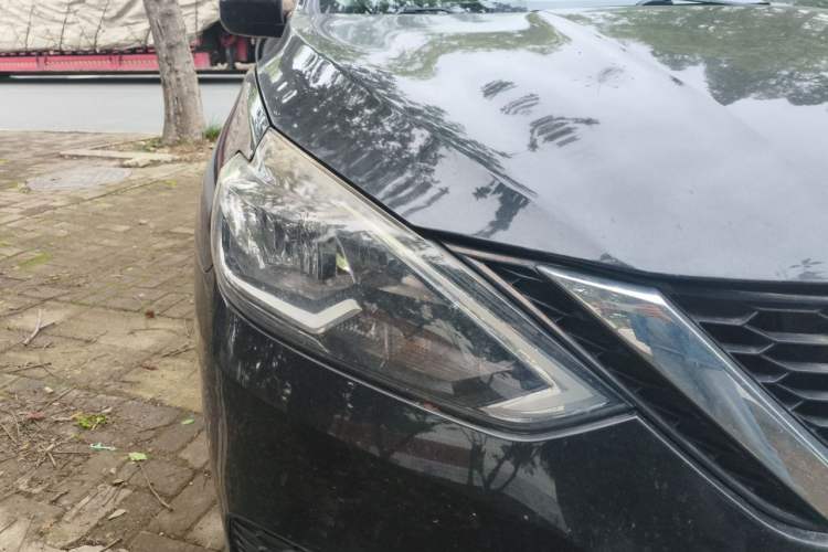 Used Nissan Sylphy 2019 Classic 1.6XL CVT Luxury Edition Right Front Headlight