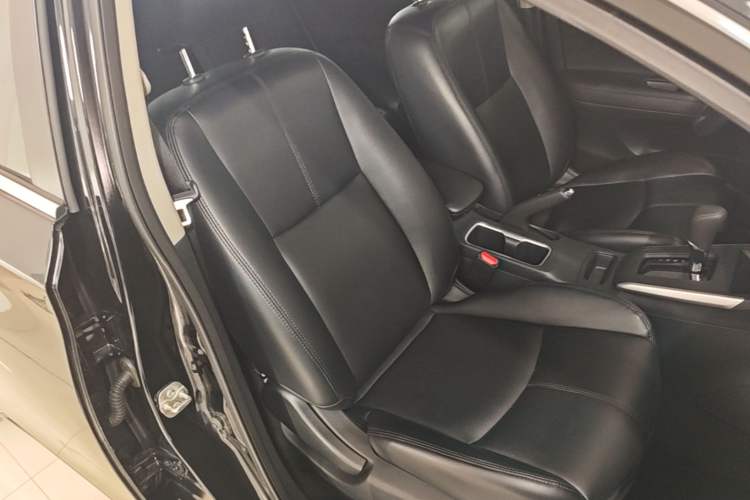 Used Nissan Sylphy 2019 Classic 1.6XE CVT Comfort Edition Right Front Seat