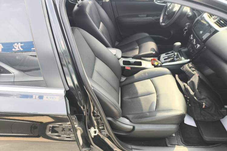 Used Nissan Sylphy 2019 Classic 1.6XL CVT Luxury Edition Right Front Seat