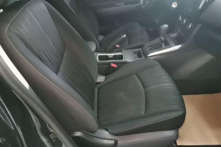 Used Nissan Sylphy 2019 Classic 1.6XE CVT Comfort Edition Right Front Seat