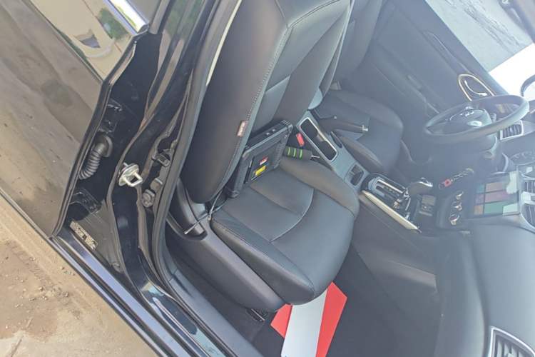 Used Nissan Sylphy 2019 1.6XV CVT Smart Connect Luxury Edition China VI Standard Right Front Seat