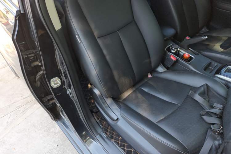Used Nissan Sylphy 2019 Classic 1.6XL CVT Luxury Edition Right Front Seat