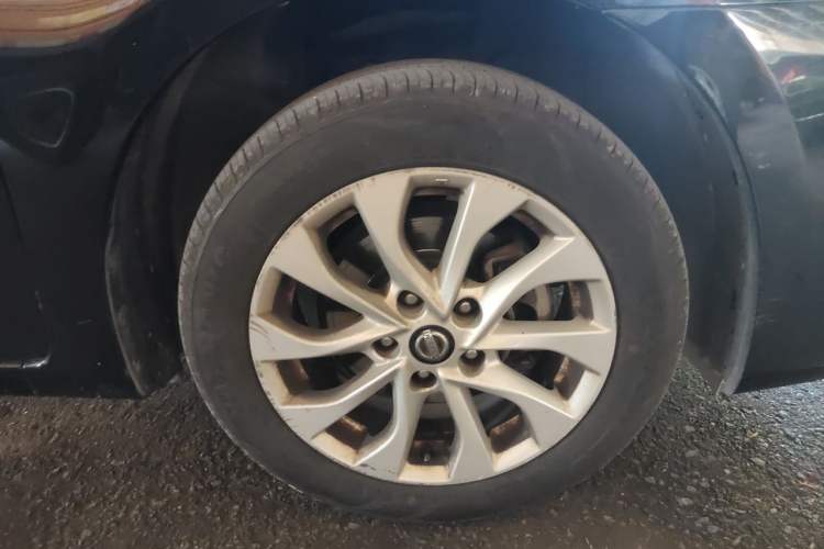Used Nissan Sylphy 2019 Classic 1.6XL CVT Luxury Edition Right Front Wheel Hub