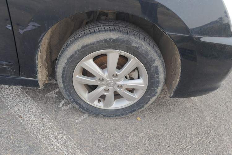 Used Nissan Sylphy 2019 Classic 1.6XE+ CVT SmartConnect Leading Edition Right Front Wheel Hub