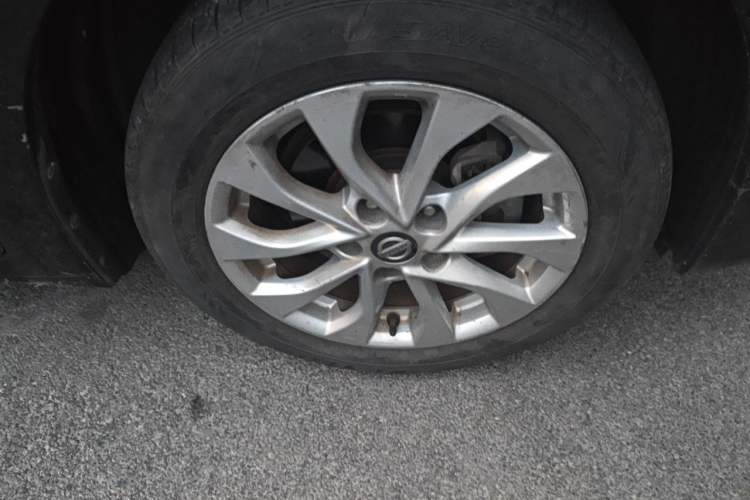Used Nissan Sylphy 2019 1.6XV CVT Smart Connect Luxury Edition China VI Standard Right Front Wheel Hub