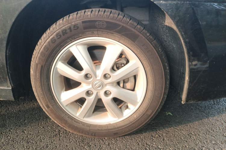 Used Nissan Sylphy 2019 Classic 1.6XE+ CVT SmartConnect Leading Edition Right Front Wheel Hub