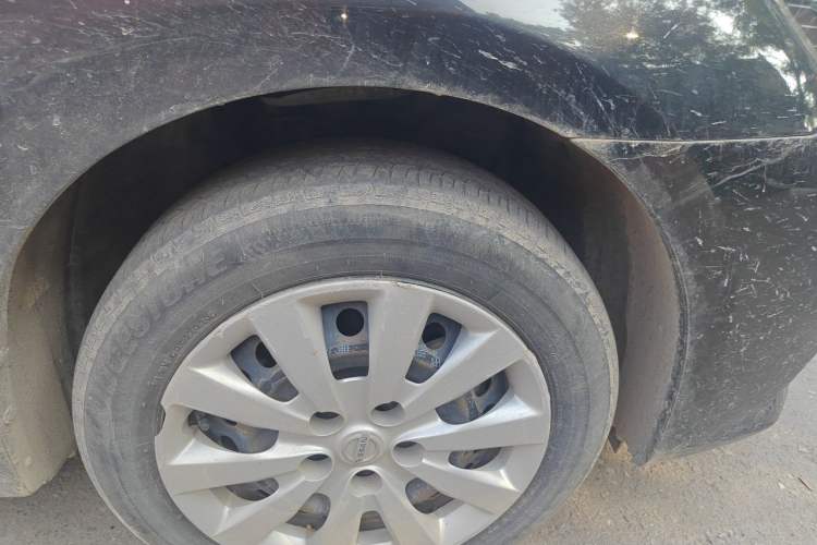 Used Nissan Sylphy 2019 Classic 1.6XE Manual Comfort Edition Right Front Wheel Hub