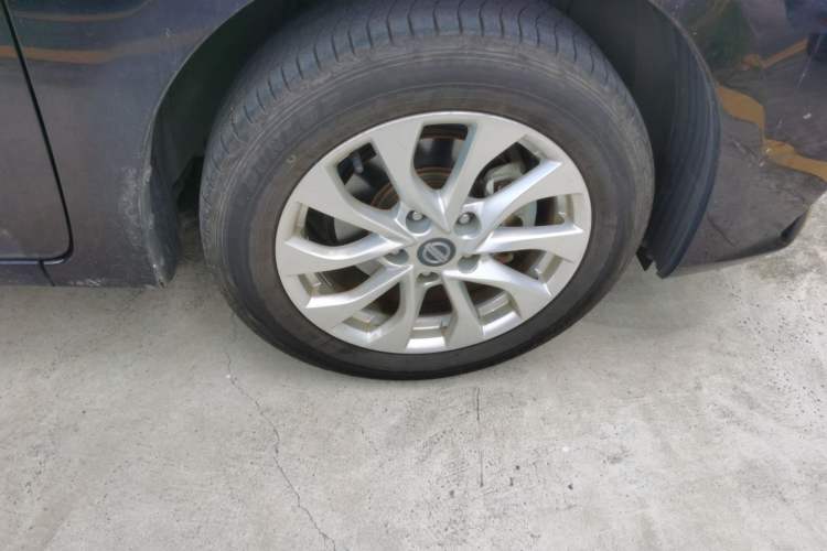 Used Nissan Sylphy 2019 Classic 1.6XE CVT Comfort Edition Right Front Wheel Hub