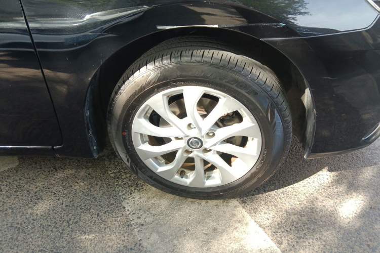Used Nissan Sylphy 2019 1.6XL Manual Luxury Edition China V Standard Right Front Wheel Hub