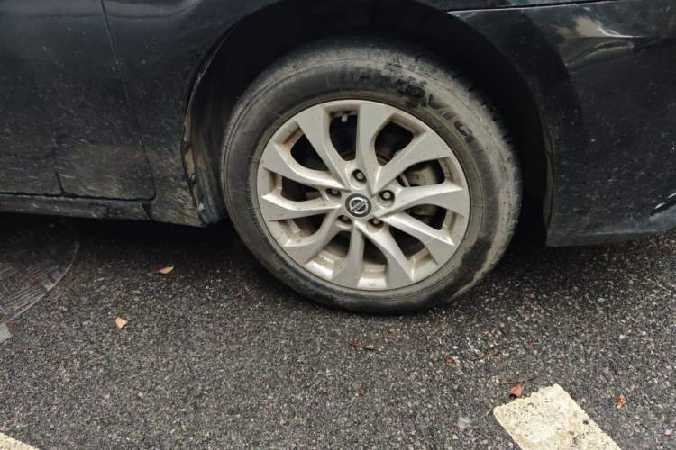 Used Nissan Sylphy 2019 1.6XV CVT Smart Connect Luxury Edition China VI Standard Right Front Wheel Hub