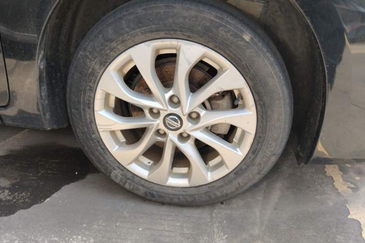 Used Nissan Sylphy 2019 Classic 1.6XL CVT Luxury Edition Right Front Wheel Hub