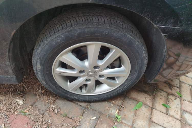 Used Nissan Sylphy 2019 Classic 1.6XE+ CVT SmartConnect Leading Edition Right Front Wheel Hub