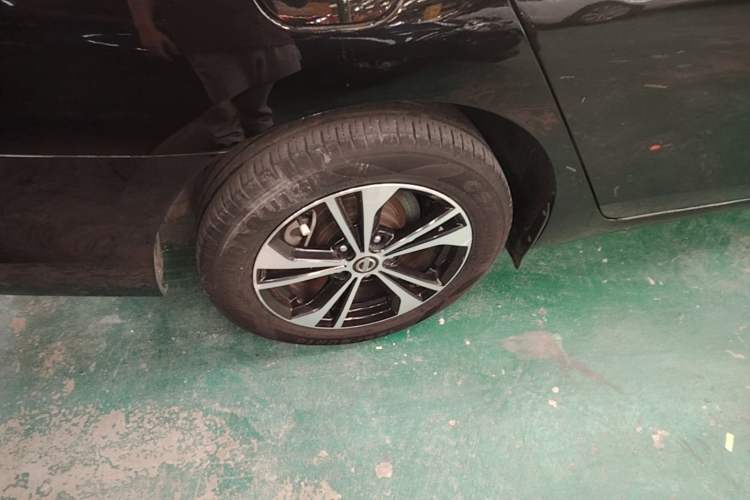 Used Nissan Sylphy 2019 Classic 1.6XE CVT Comfort Edition Right Rear Wheel Hub