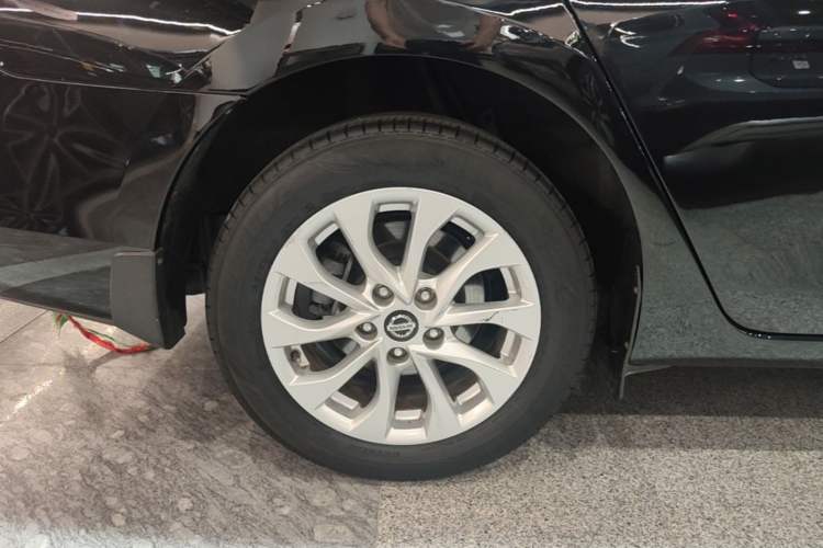 Used Nissan Sylphy 2019 Classic 1.6XL CVT Luxury Edition Right Rear Wheel Hub