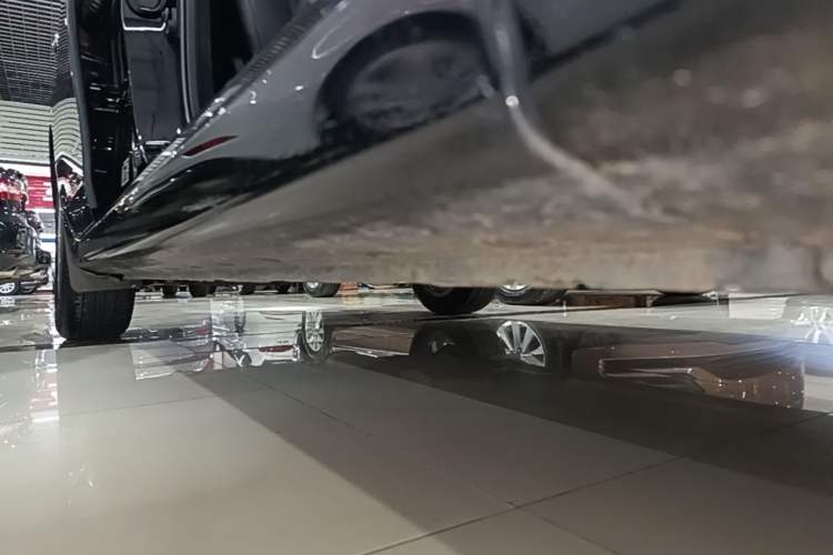Used Nissan Sylphy 2019 1.6XV CVT Smart Connect Luxury Edition China VI Standard Right Side Sill