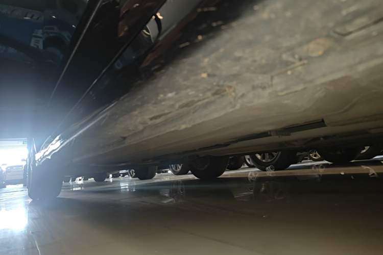 Used Nissan Sylphy 2019 Classic 1.6XE+ CVT SmartConnect Leading Edition Right Side Sill