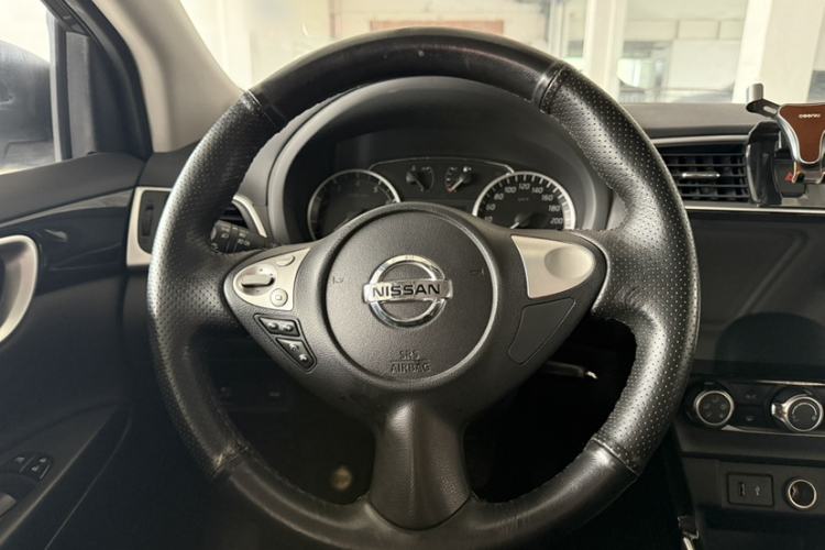 Used Nissan Sylphy 2019 Classic 1.6XL CVT Luxury Edition Steering Wheel