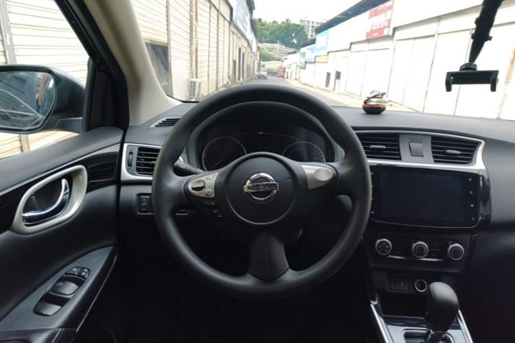 Used Nissan Sylphy 2019 Classic 1.6XL CVT Luxury Edition Steering Wheel