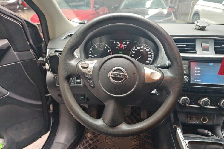 Used Nissan Sylphy 2019 Classic 1.6 XL Manual Luxury Edition Steering Wheel