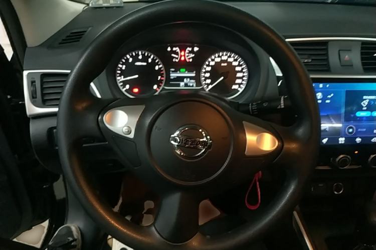 Used Nissan Sylphy 2019 Classic 1.6XE CVT Comfort Edition Steering Wheel