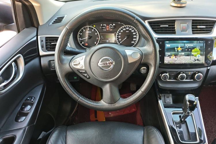 Used Nissan Sylphy 2019 1.6XV CVT Smart Connect Luxury Edition China VI Standard Steering Wheel