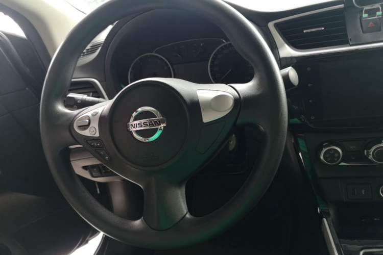 Used Nissan Sylphy 2019 Classic 1.6XL CVT Luxury Edition Steering Wheel