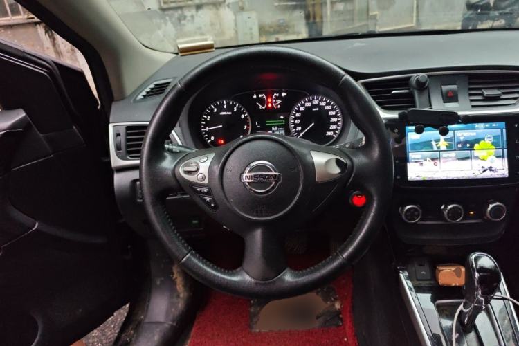 Used Nissan Sylphy 2019 1.6XV CVT Smart Connect Luxury Edition China VI Standard Steering Wheel
