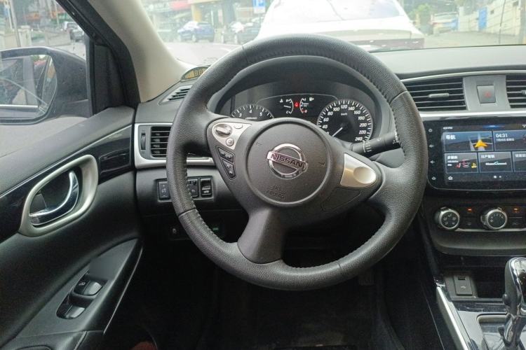 Used Nissan Sylphy 2019 1.6XV CVT Smart Connect Luxury Edition China VI Standard Steering Wheel
