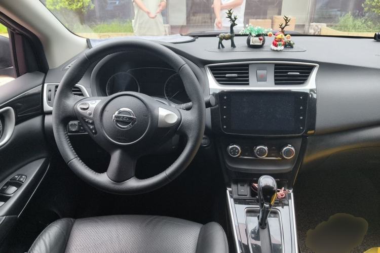 Used Nissan Sylphy 2019 1.6XV CVT Smart Connect Luxury Edition China VI Standard Steering Wheel