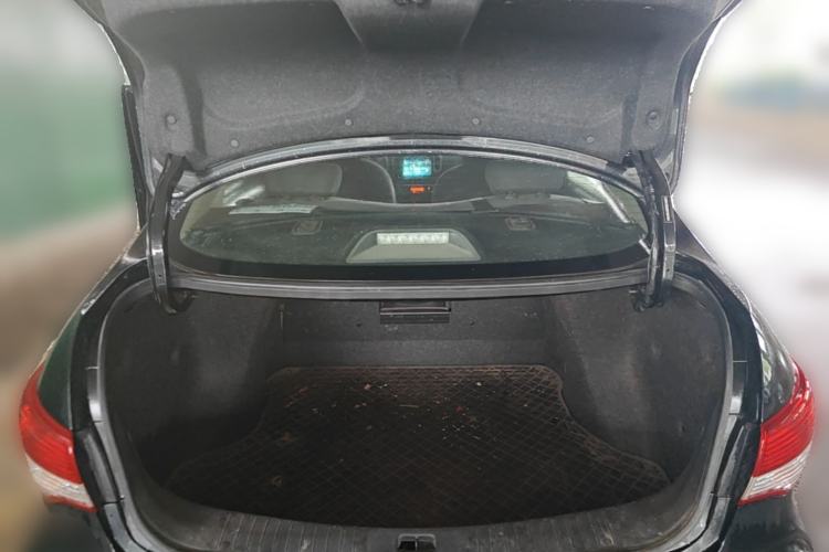 Used Nissan Sylphy 2019 Classic 1.6XE+ Manual SmartConnect Leading Edition Trunk