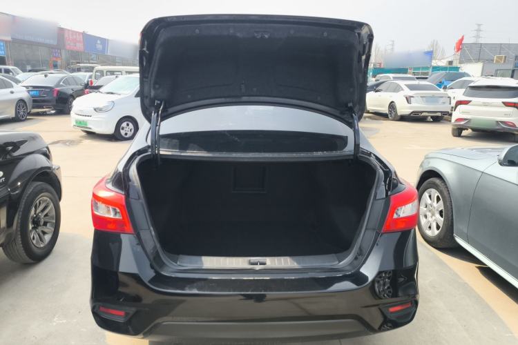 Used Nissan Sylphy 2019 Classic 1.6XL CVT Luxury Edition Trunk