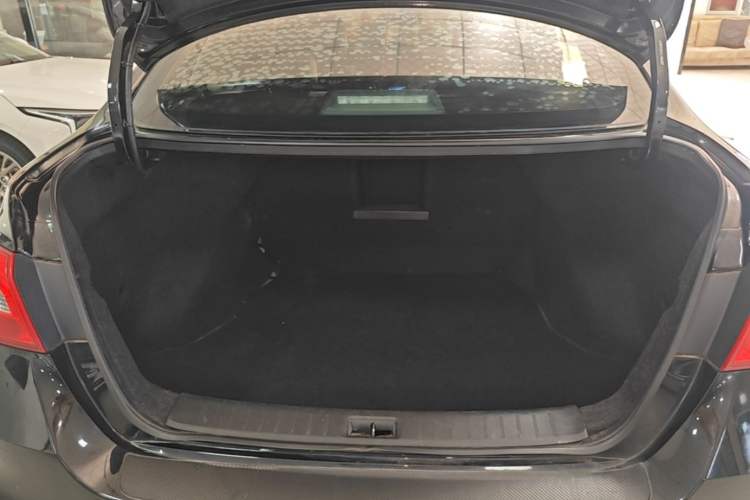 Used Nissan Sylphy 2019 Classic 1.6XL CVT Luxury Edition Trunk