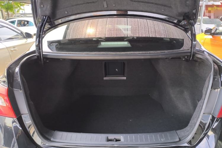 Used Nissan Sylphy 2019 Classic 1.6XL CVT Luxury Edition Trunk