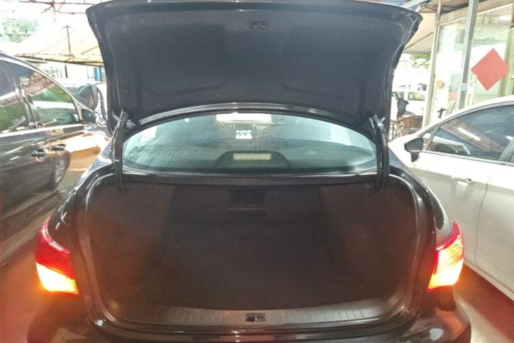Used Nissan Sylphy 2019 Classic 1.6XE+ CVT SmartConnect Leading Edition Trunk