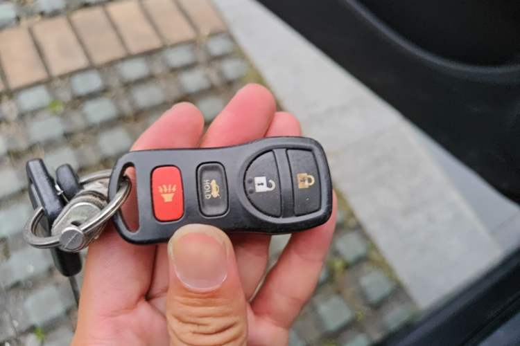Used Nissan Sylphy 2019 Classic 1.6XE+ Manual SmartConnect Leading Edition Vehicle Key