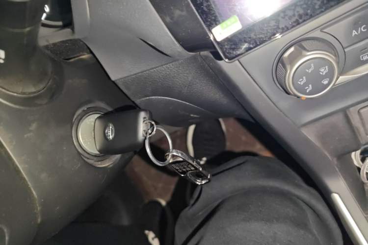 Used Nissan Sylphy 2019 Classic 1.6XE CVT Comfort Edition Vehicle Key